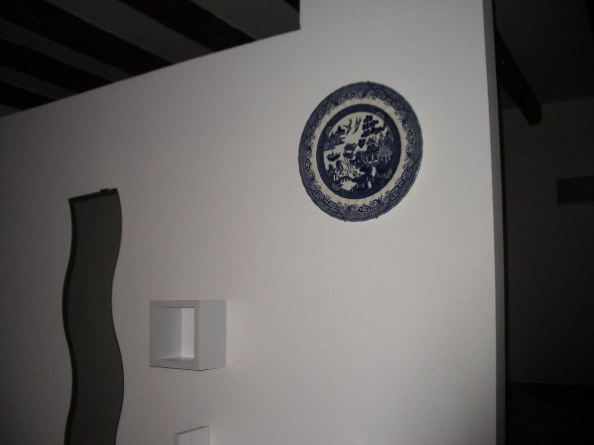 Apartamentos La Fonda Aninon Extérieur photo