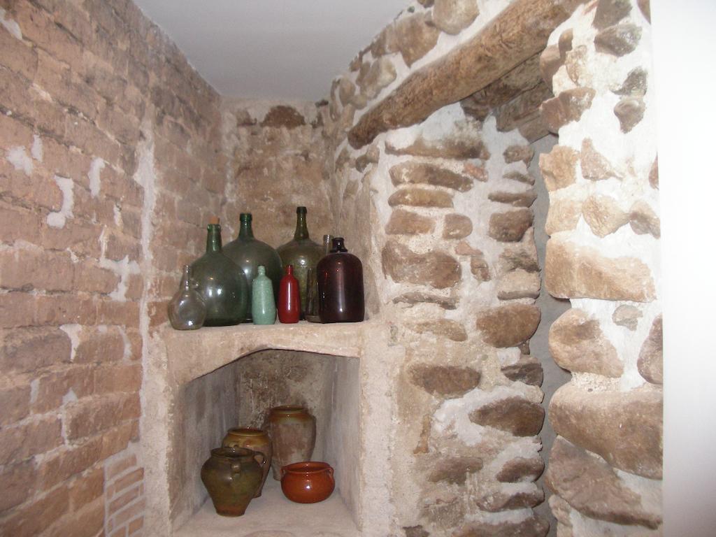 Apartamentos La Fonda Aninon Extérieur photo
